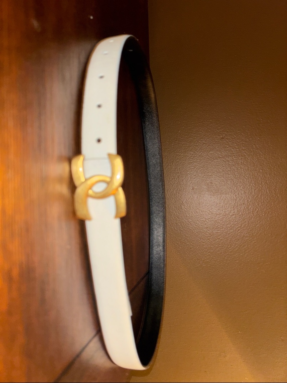 White Leather Women's Belt with Gold Interlocking Buckle